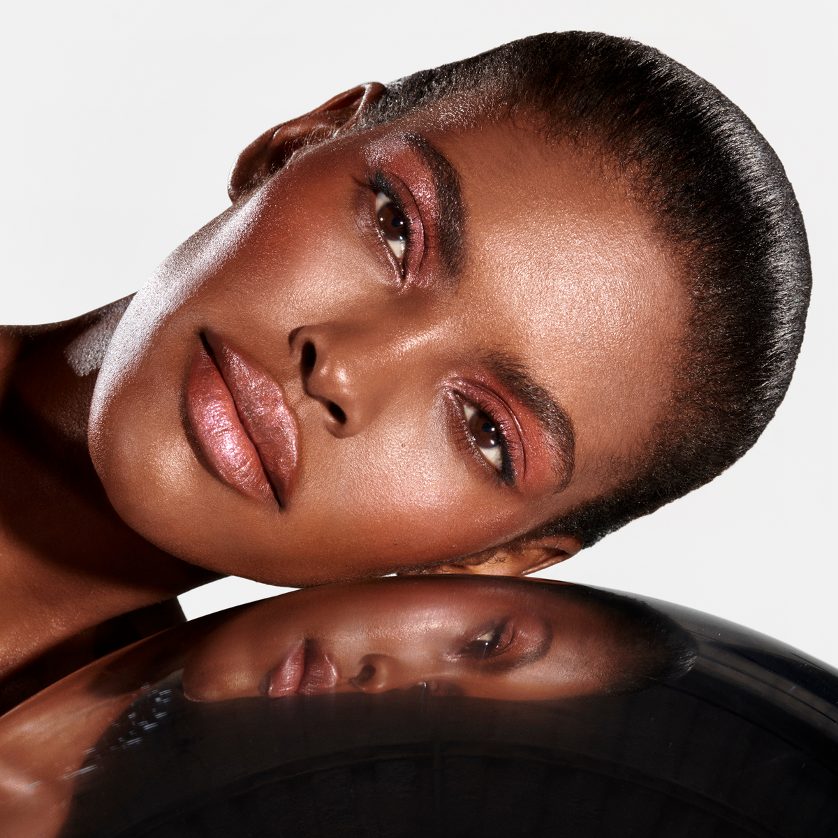 Bio-Radiant™ Glassy Highlighter Balm